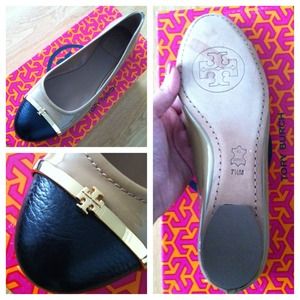 Tory Burch Pacey flats