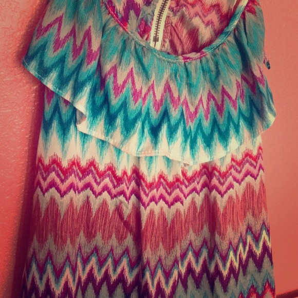 NWT colorful top