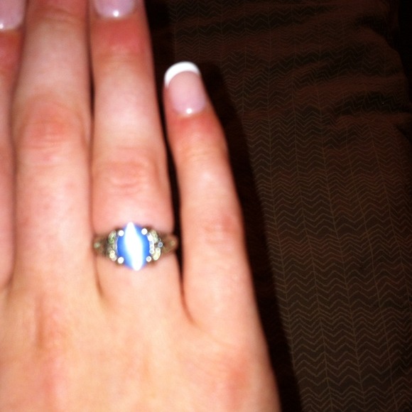 Fashion ring