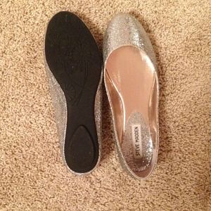 Steve Madden glitter flats