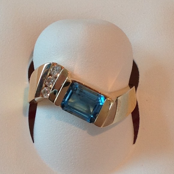 14Kt Emerald Cut Swiss Blue and Diamond Ring