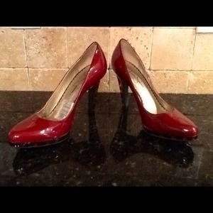 Jessica Simpson heels