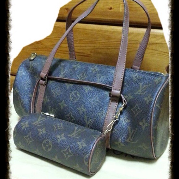 #Sold to someone special#Auth papillon 30 w pouch