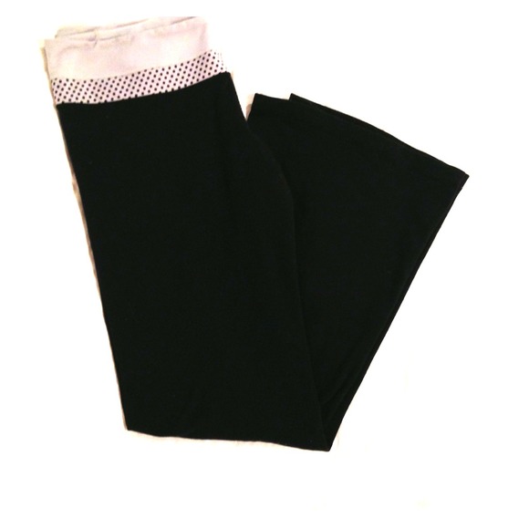 SOLD Lululemon reverse groove yoga pant