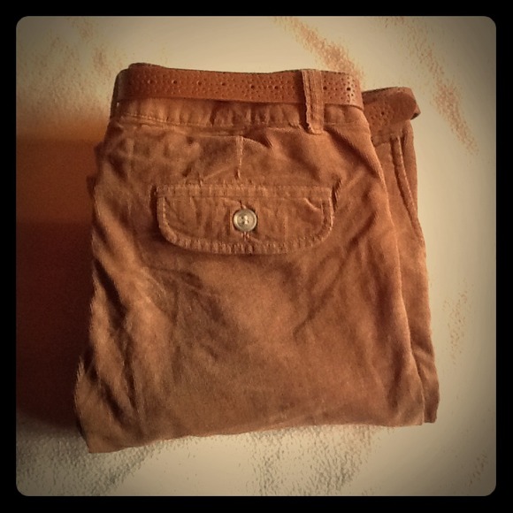 Bundel  NWT Love Culture Pants & Bra Pads