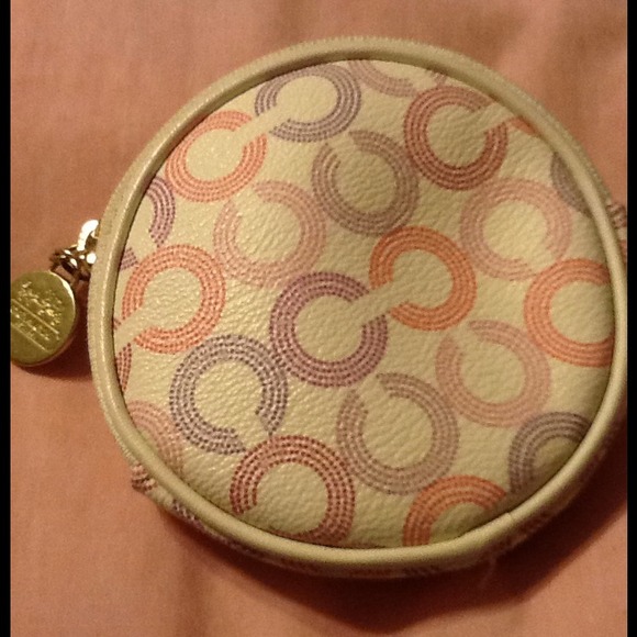 SOLD!    Coach round change purse..authentic!