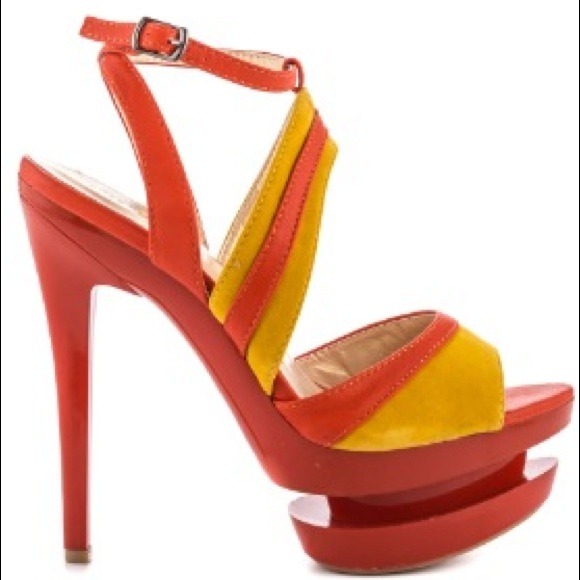❌SOLD❌ in bundle PU Tangerine Shoe Republic LA