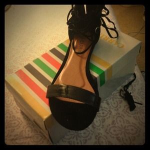 Carrini Black Sandal