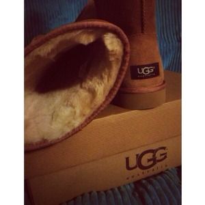 Never Worn Brown Ugg Boots!