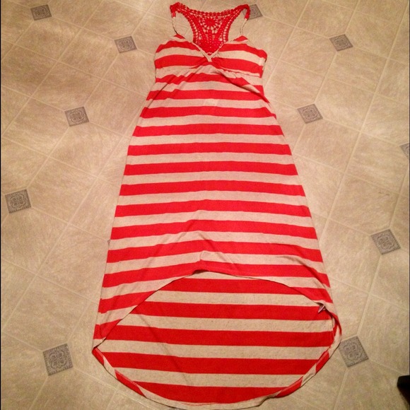❌BUNDLED❌. 🌸BEAUTIFUL STRIPE CROCHET HI LOW DRESS - Picture 3 of 4