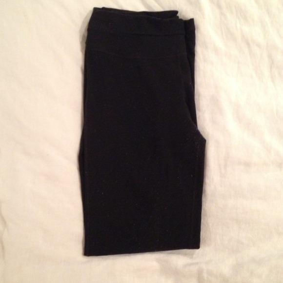 SOLD Lululemon Astro Pant in black
