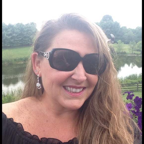 💚Meet Your Seller/Buyer💚 Thank You For Visiting! - Picture 2 of 4