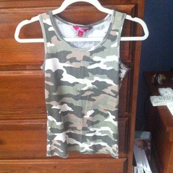 Camo tank top