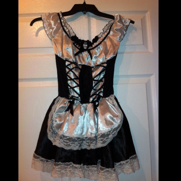 French maid costume