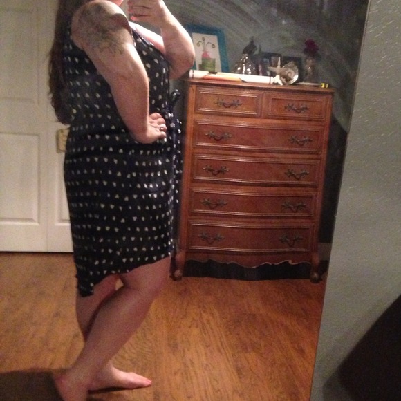 🚫SOLD IN BUNDLE🚫NWT Navy & White Heart Dress! 3X - Picture 4 of 4