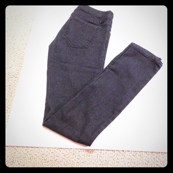 Forever 21 dark grey skinny jeans