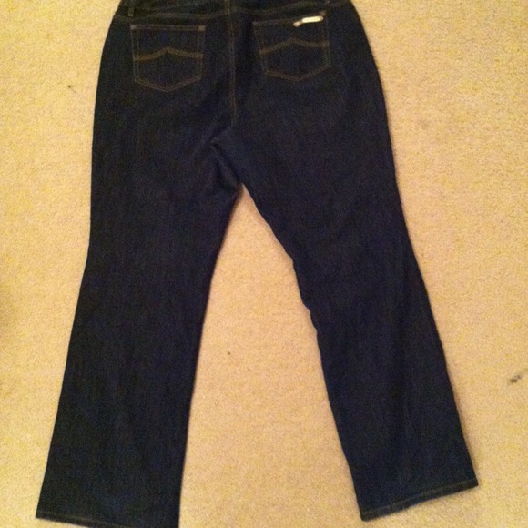 HOLD TARMA Michael Kors jeans. Plus size 18 length