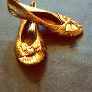Gold flats size 6!