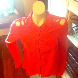 CHARLOTTE RUSSE BUTTON UP WITH CUTOUTS