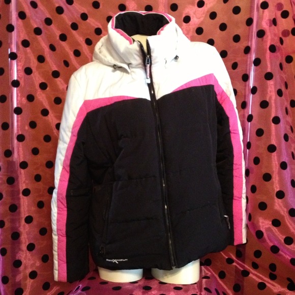 *SOLD* to @caly311