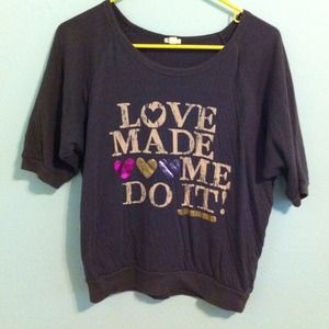 Cute forever 21 sweater top! 🎀