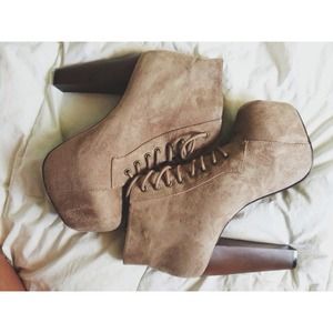 Inspired Jeffrey Campbell Litas