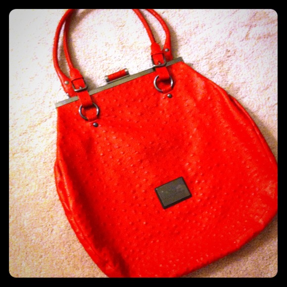 Genuine leather handbag made in Spain