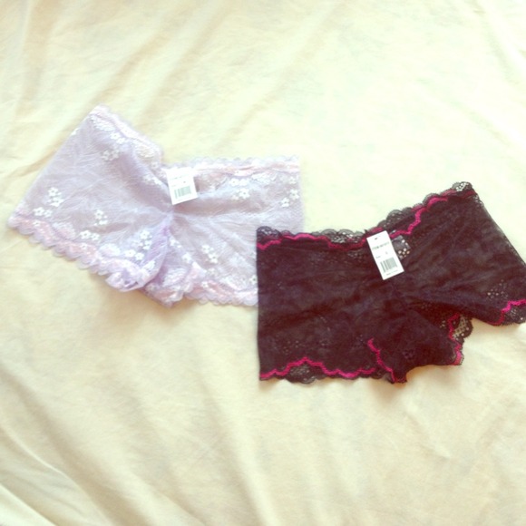 💜💋Lilac, black and red lace panty boyshorts💋💜