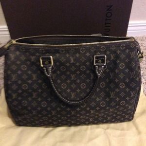 SOLD Louis Vuitton Speedy 30