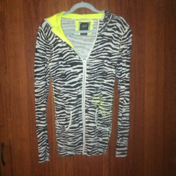 Zebra Striped Jacket ♥ - Picture 1 of 2