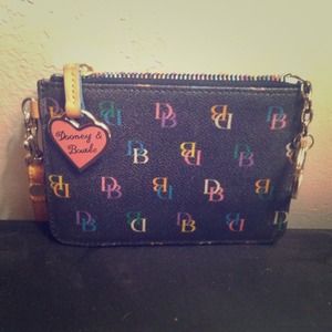 NWOT Dooney & Bourke coin purse