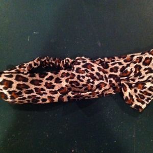 Bow headband cheetah print