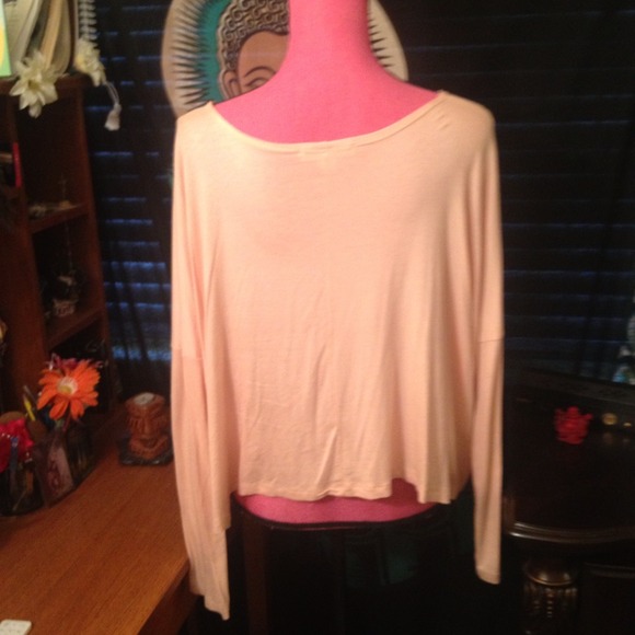 Peachy long sleeve top - Picture 3 of 4