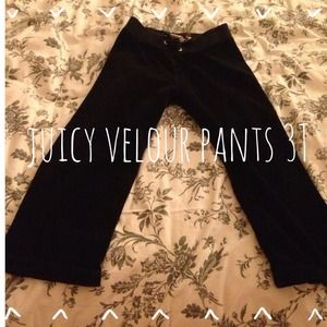 📍Sold📍Juicy Couture Velour Pants-Black