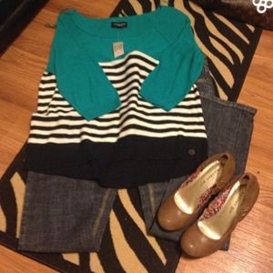 Lightweight wool and rayon AE sweater