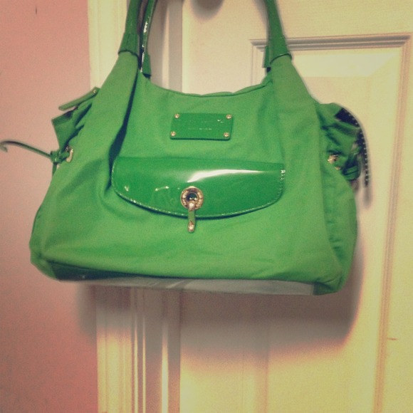 Kate Spade Stevie in Kelly green authentic