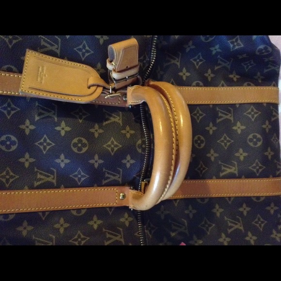 Sold.sold.sold...Additional pics of keepall 50