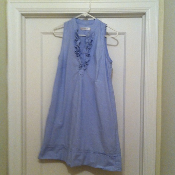 Super cute dress!