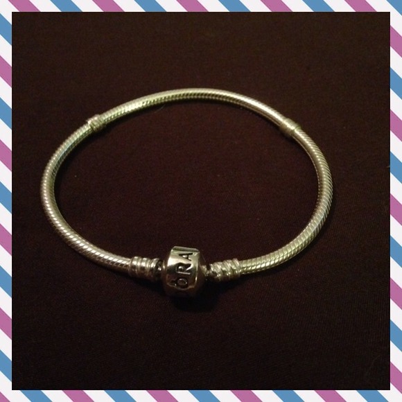 Pandora Bracelet ⭐ Brand New ⭐HOLD 🌟
