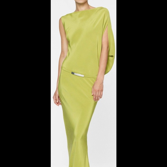 Elegant dress (((Sold))