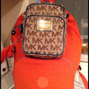 bundle kipling and mk bag