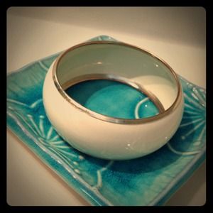Gold & Cream Bangle