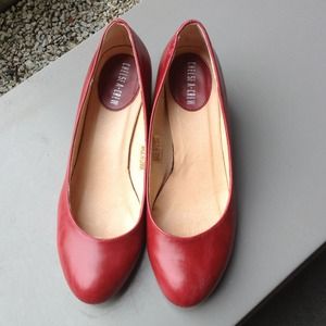 🎉Sale 🎉 Cute red leather heels