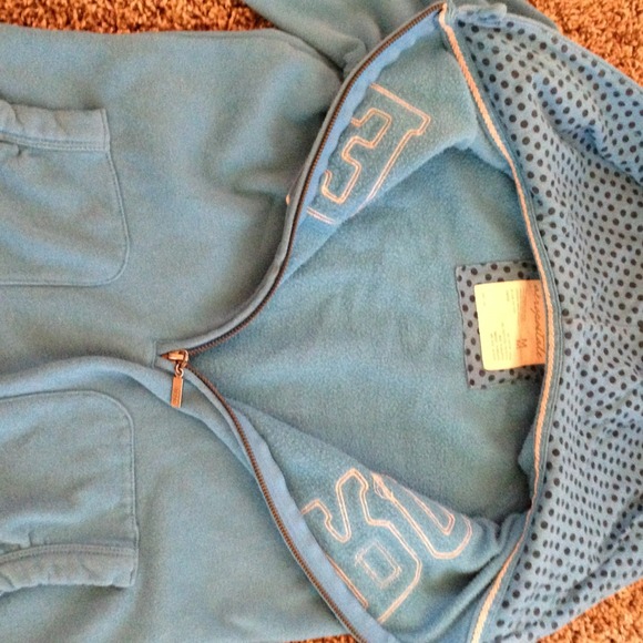 Sweatshirt! - Picture 4 of 4