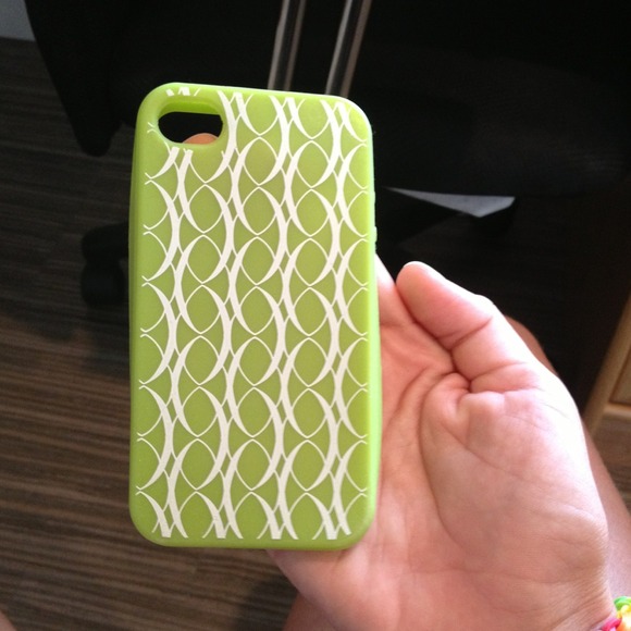 iPhone 4S case