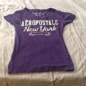Aeropostale t shirt