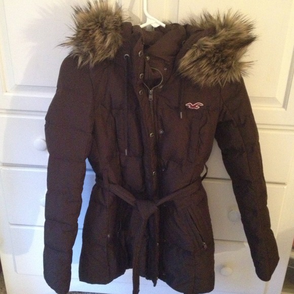 Xs Hollister long parka w/ removable fur! Pp 50!!