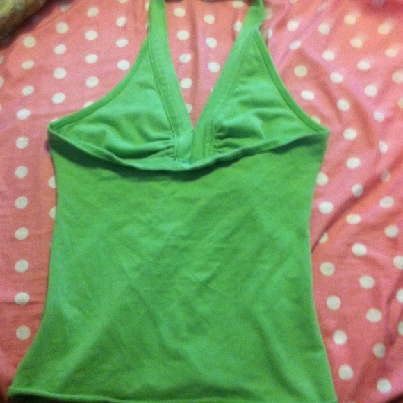 Green top - Picture 2 of 3