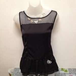 🚫sold🚫 Vera wang black top large