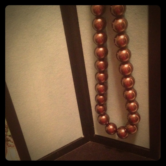 Chocolate faux pearl necklace